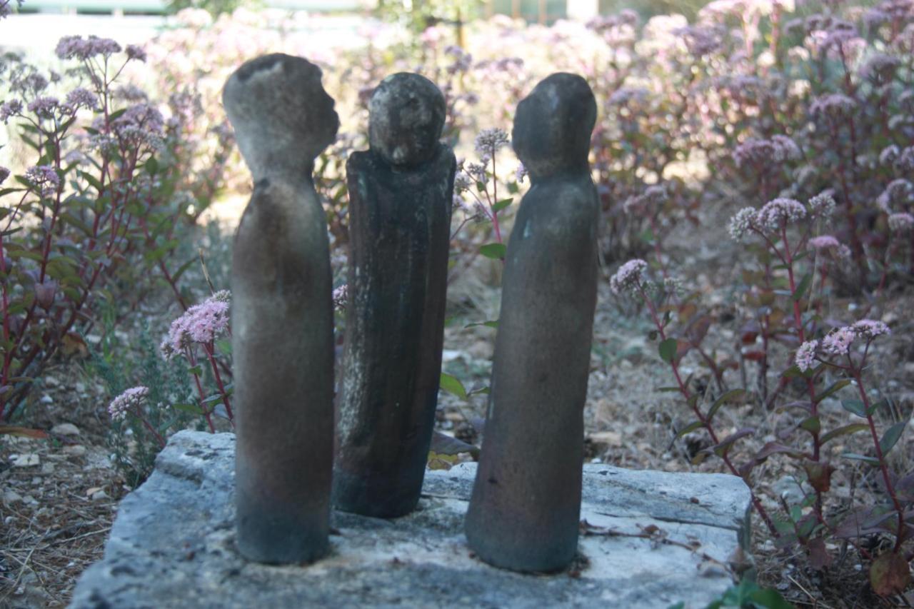 Au Coin Des Cerisiers Villa Montclus  Bagian luar foto