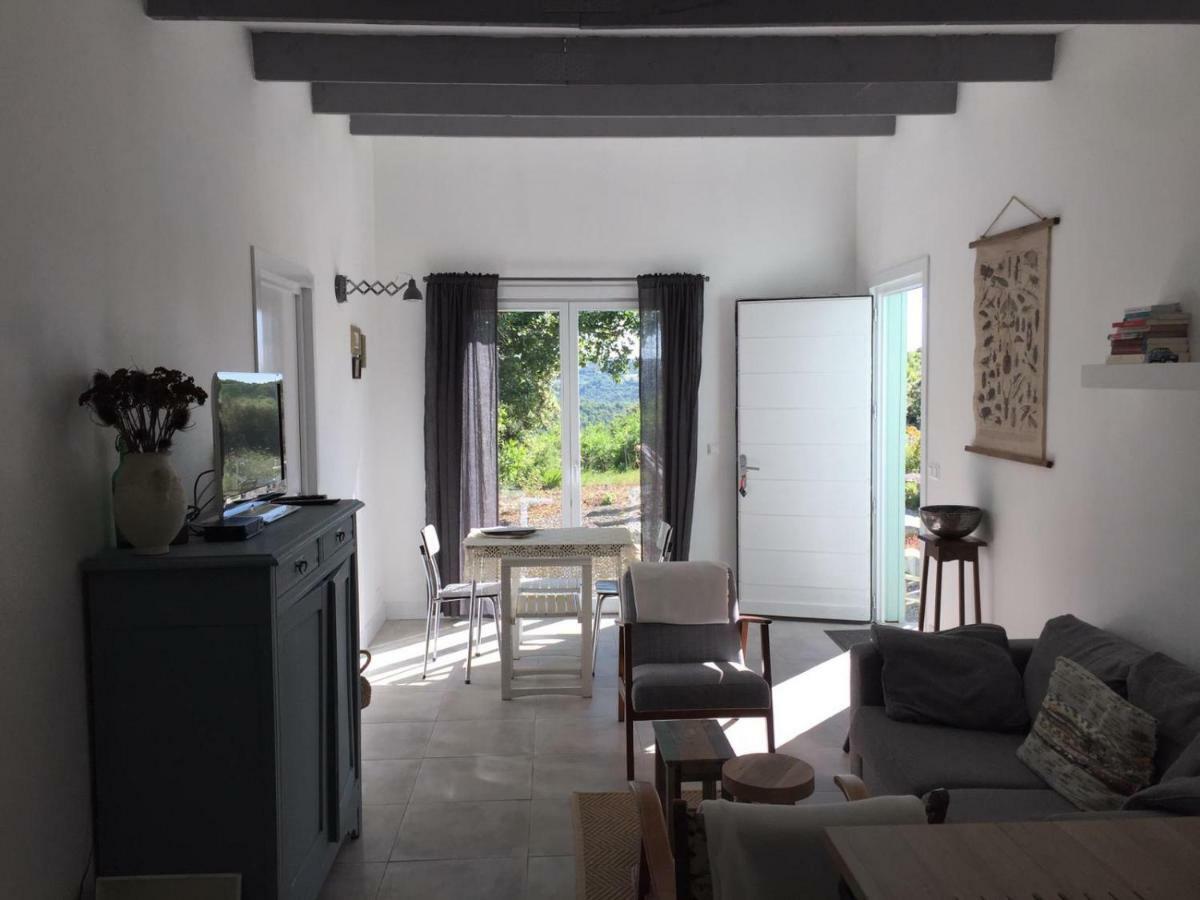 Au Coin Des Cerisiers Villa Montclus  Bagian luar foto